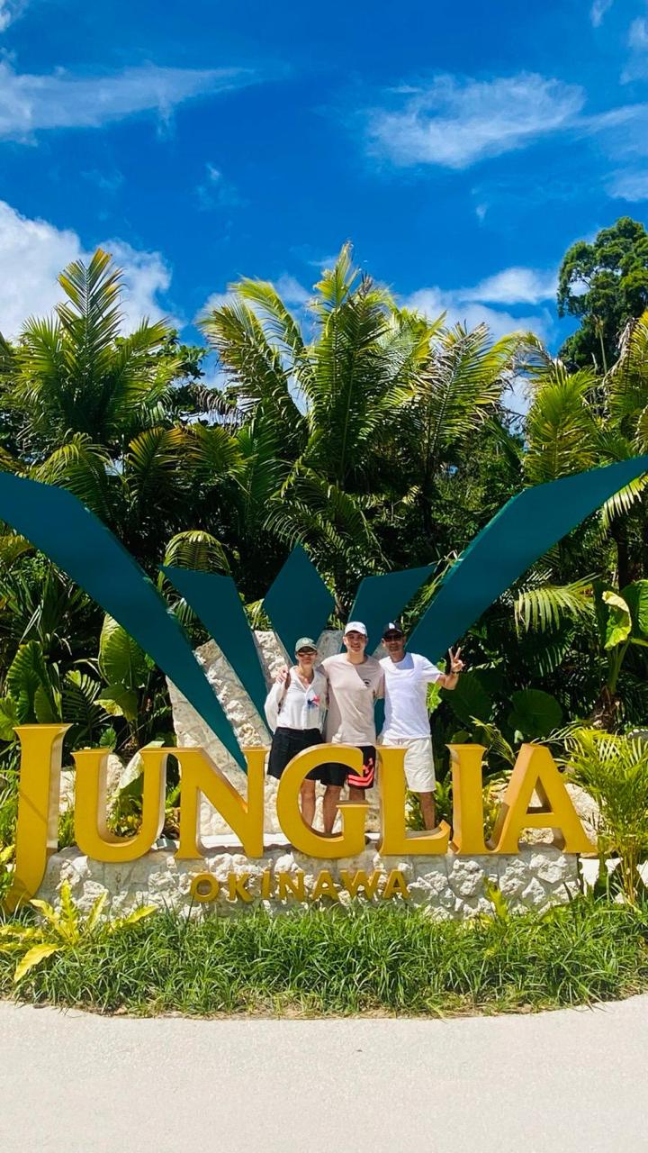 Marcelo Yamada e família